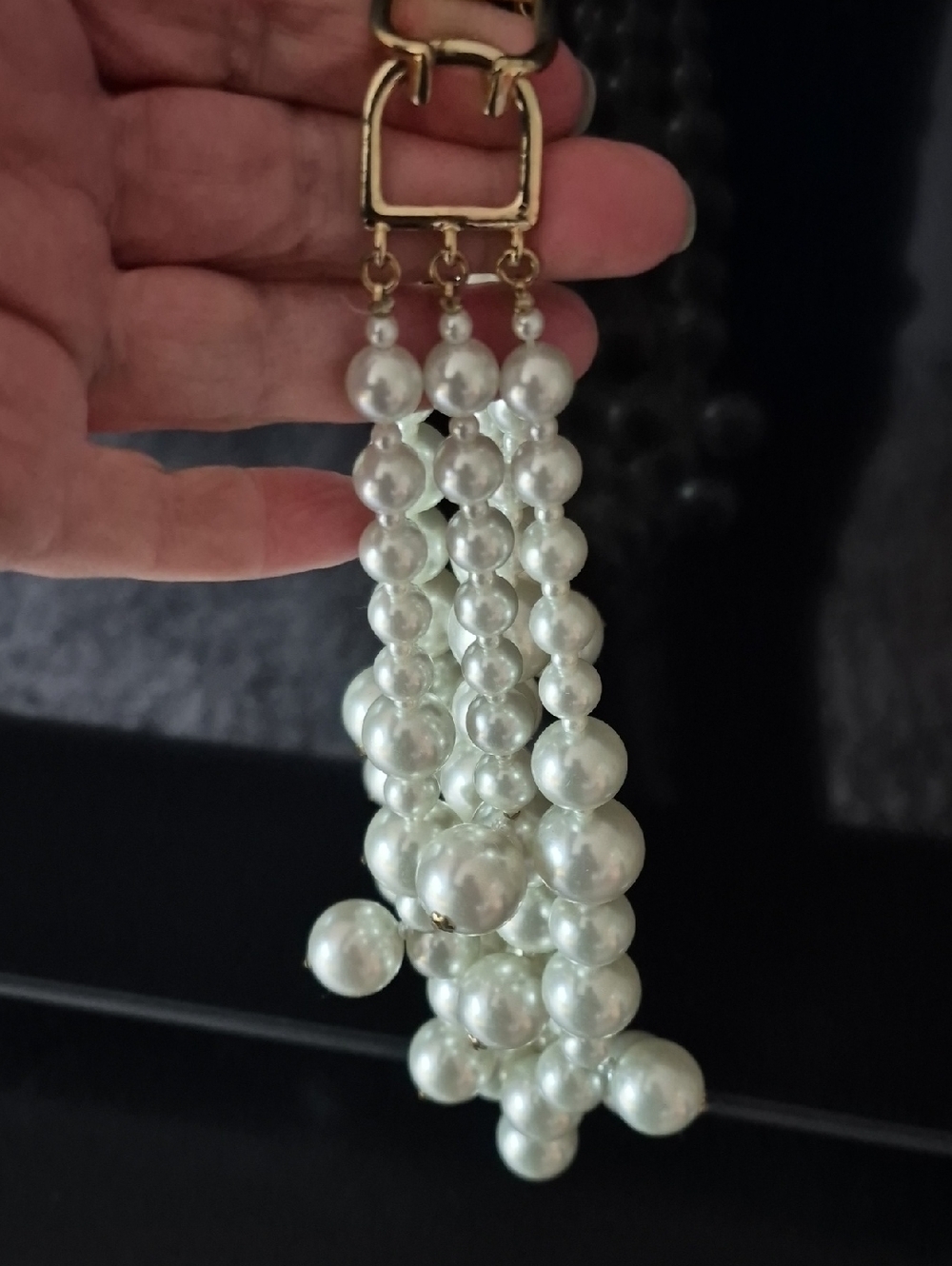 Kenneth Jay  Lane Pearl Cluster Necklace 22k Gold Plated Retail $190 - Picture 7 of 9
